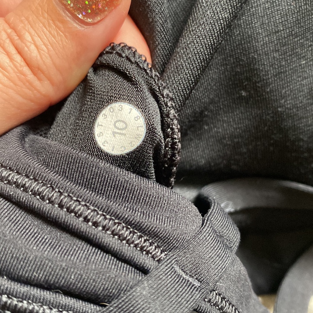 Lululemon energy bra peek size 10 black - Picture 3 of 3